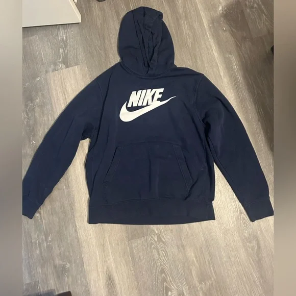 Men’s Nike hoodie - Picture 1 of 4